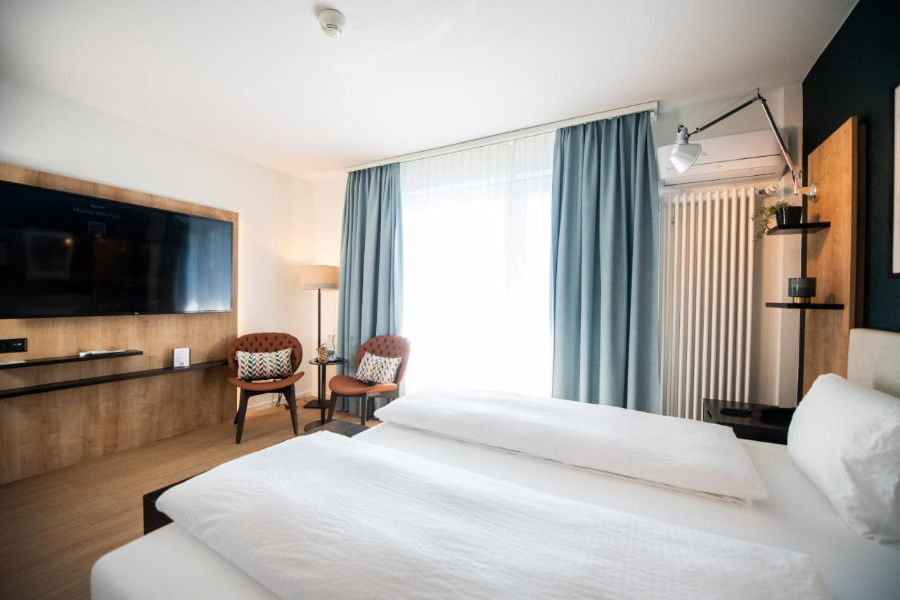 Ascona Lodge, Pool & Garden Retreat Quarto foto